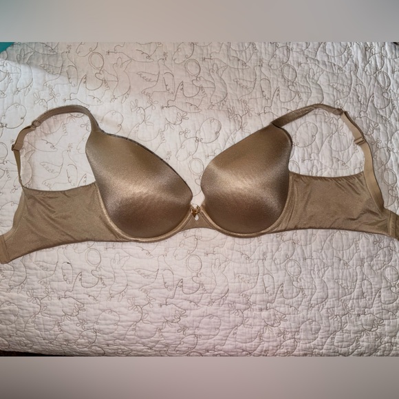 Cacique beige lightly worn 38DDD - Picture 1 of 3